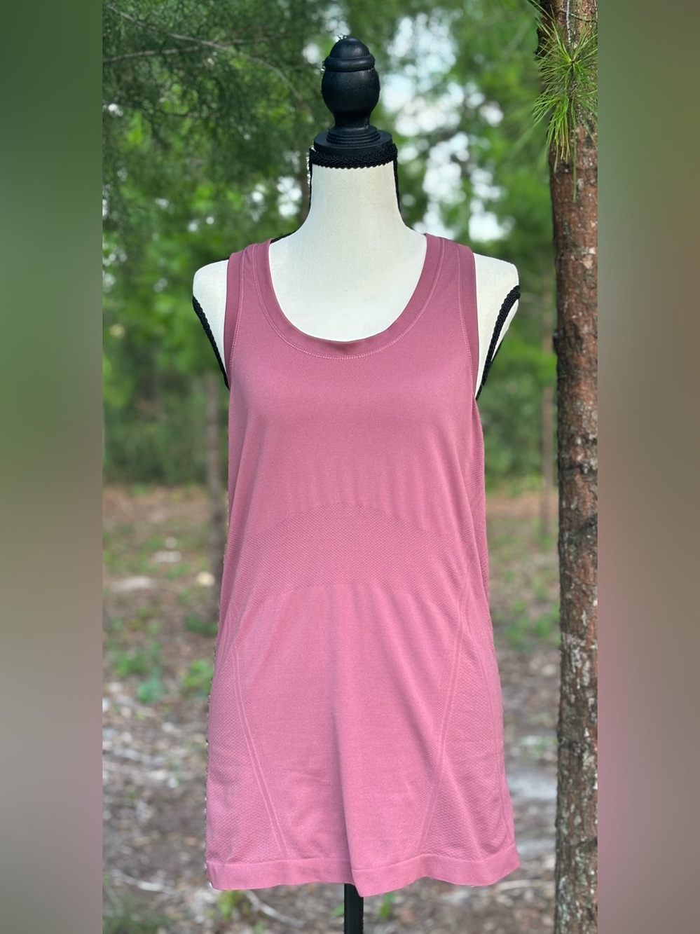 Athleta Momentum Seamless Knit Racerback Tank Top